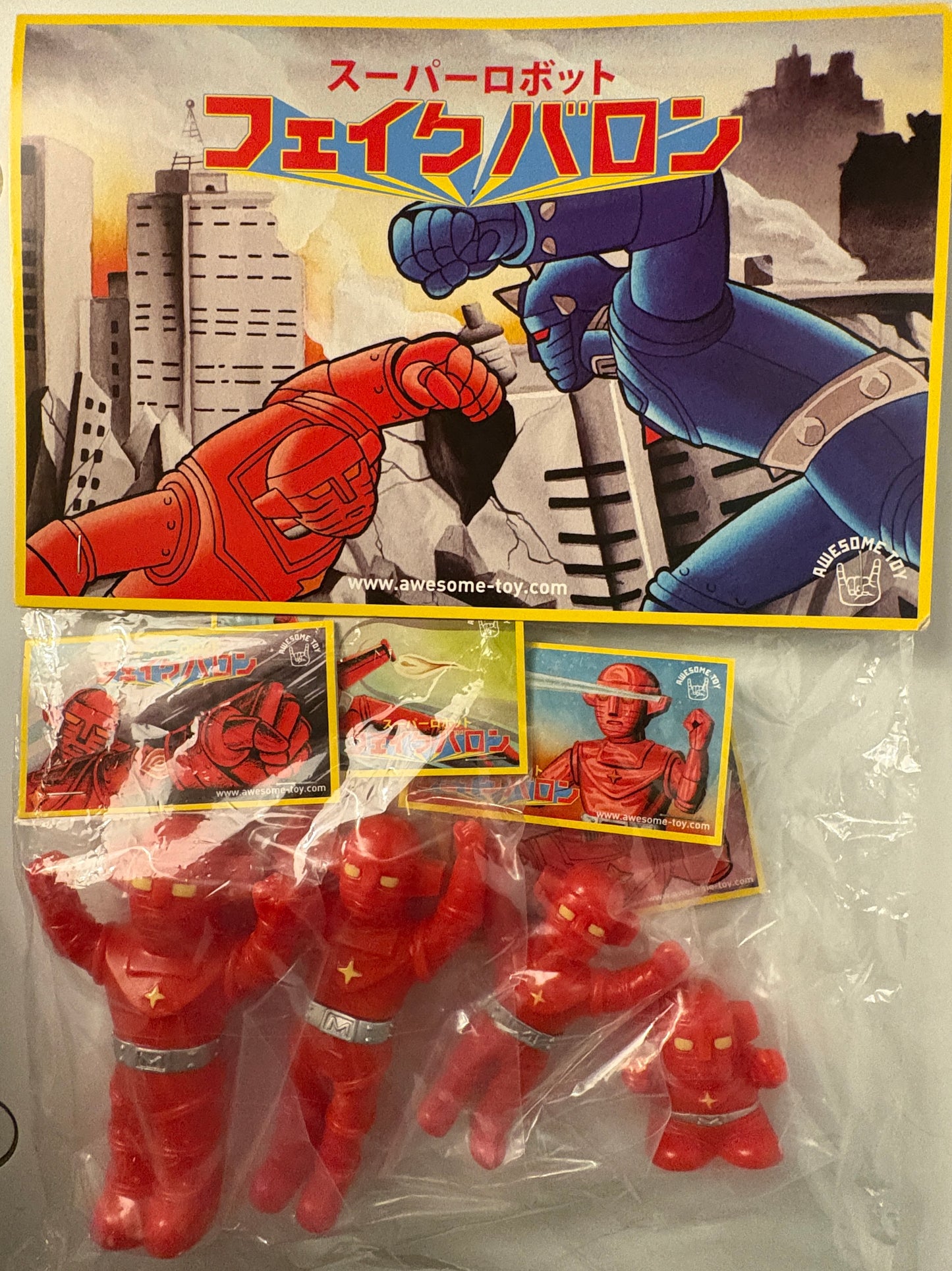 Feika Baron Super Robot Vinyl Figure Set – Red Variant w/ Inserts & Header Card (Awesome Toy)