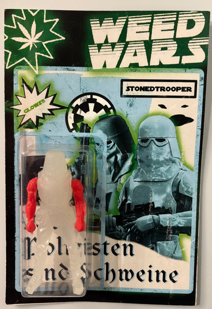 Weed Wars Stonedtrooper Glow Figure – RESSINBLOOD
