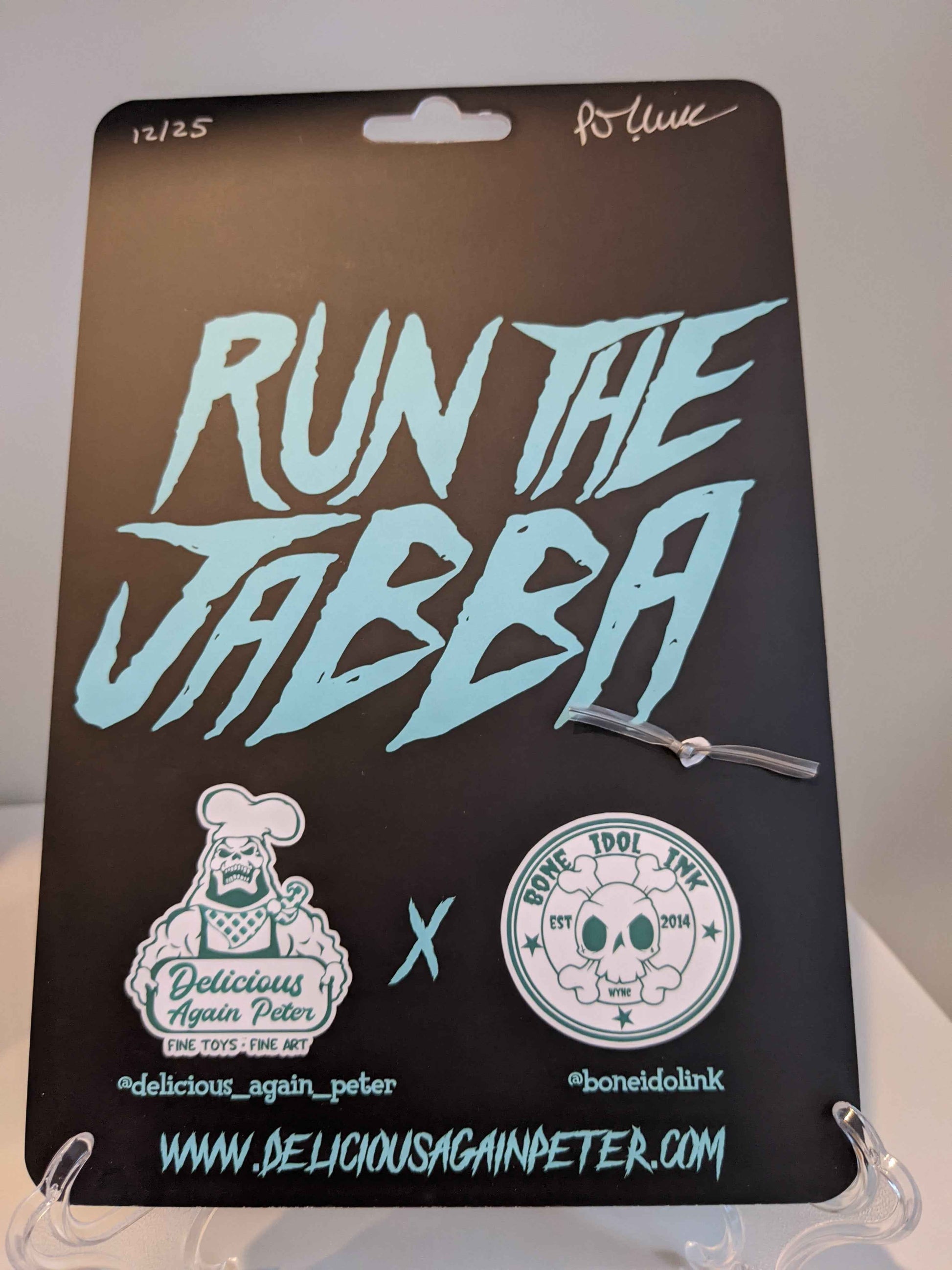 Run The Jabba Gold Pendant – Limited 1/25 Designer Toy | Delicious Again Peter x Bone Idol Ink